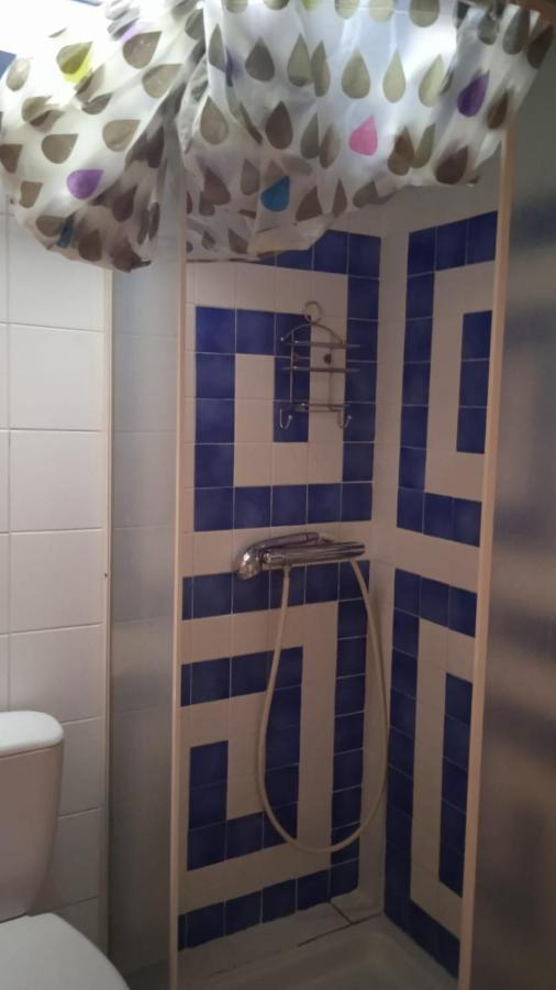 Bed and Breakfast Le Mas Franc Enveitg Экстерьер фото